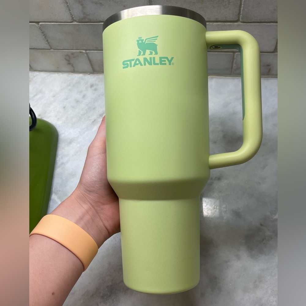 Stanley: Quencher H2.0 Flowstate Tumbler